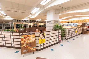 那覇空港カフェ完全ガイド｜到着後の一杯から保安検査後のひと休みまで