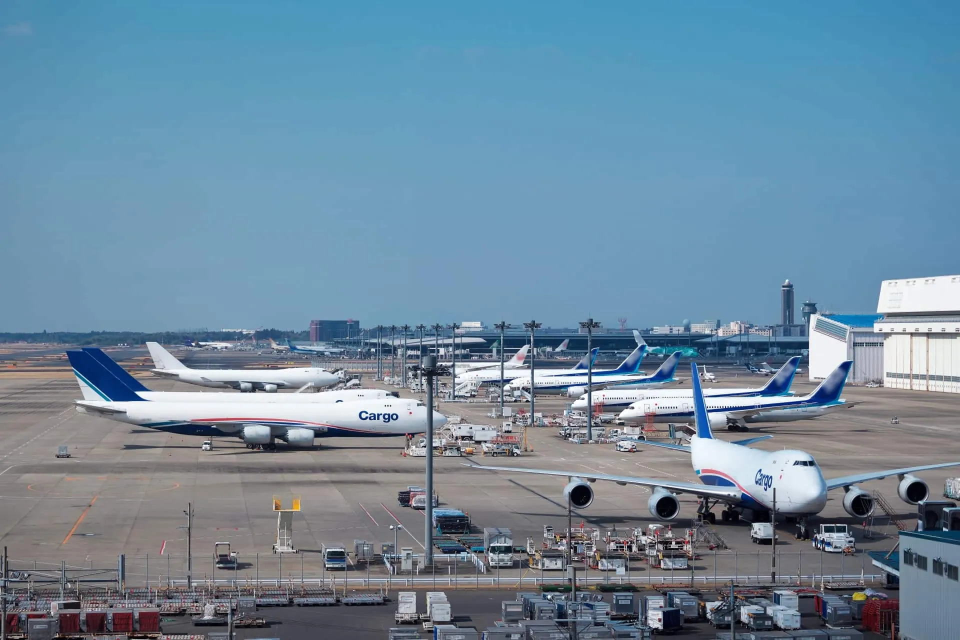 成田空港の駐車場が混雑しているときはどうする？回避方法とおすすめの移動手段
