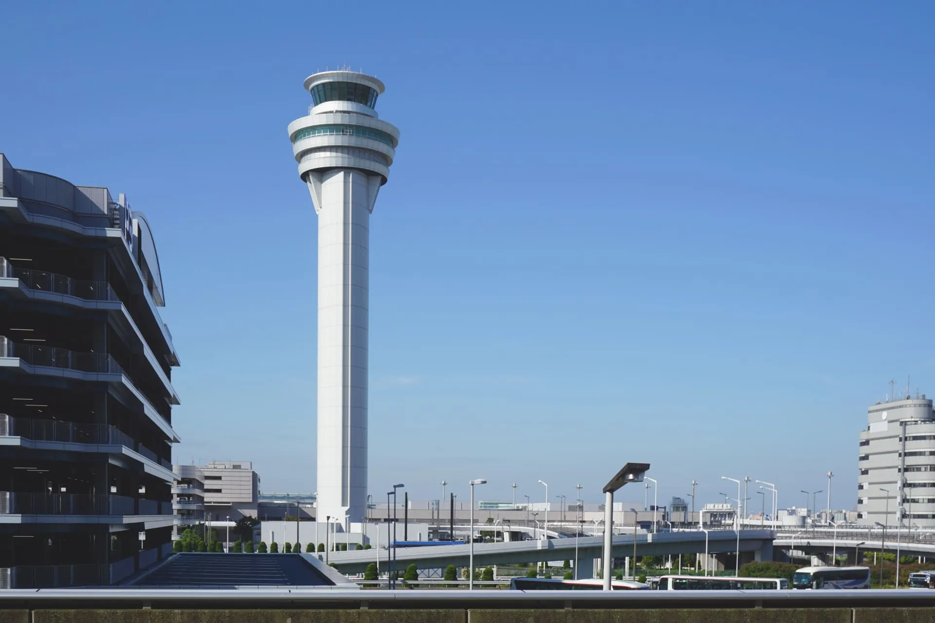 羽田空港の駐車場は予約なしでも大丈夫？満車の場合の対処法